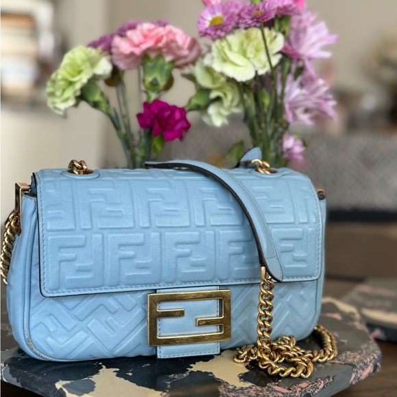 Fendi Embossed Midi Chain Baguette Bag - Picture 1 of 6